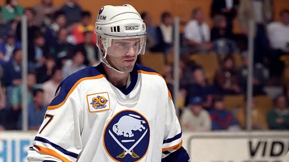 pierre-turgeon-sabres-nhl