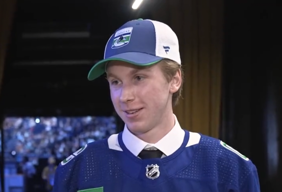 sawyer-mynio-canucks-draft