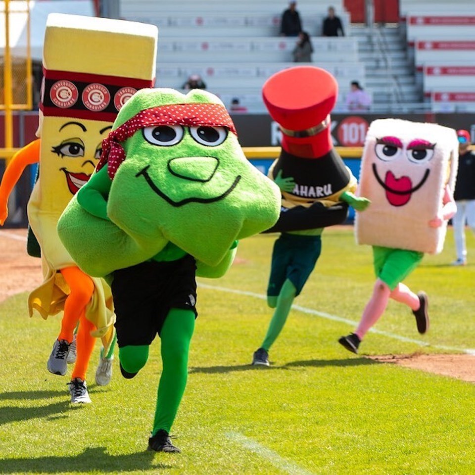 sushi-races-chef-wasabi-vancouver-canadians