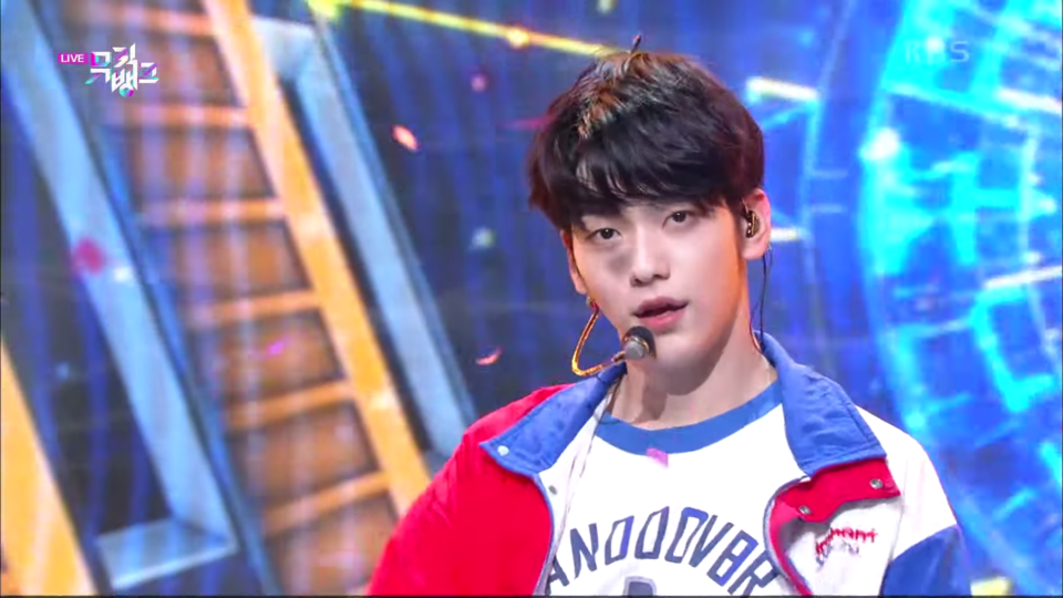 TOMORROW X TOGETHER - Magic (Music Bank) _ KBS WORLD TV 210618 2-36 screenshot