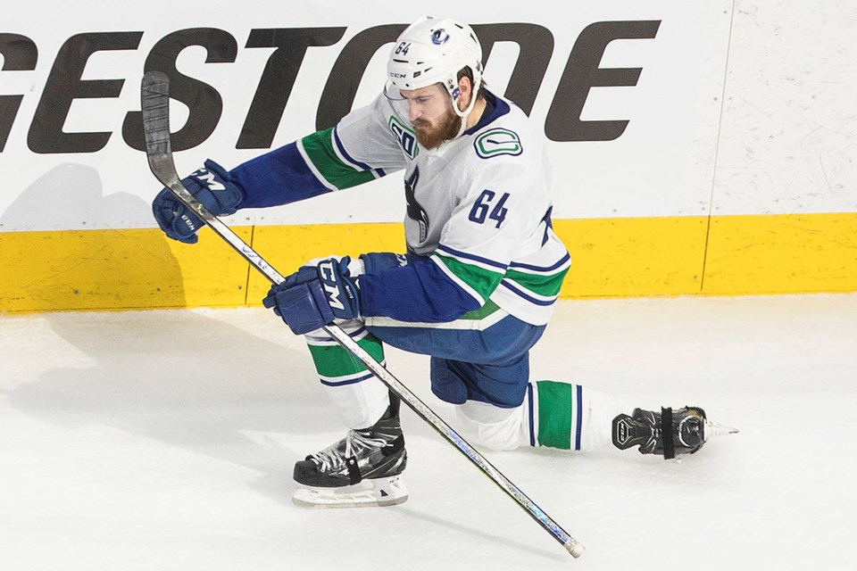 Tyler Motte celebrates, Jason Franson, CP