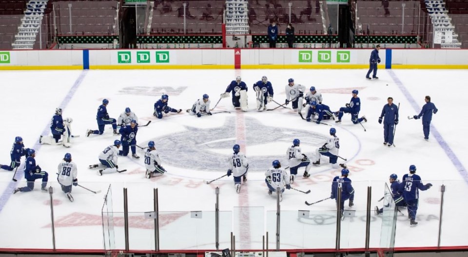 Vancouver-Canucks-practice-1040x572 darryl dyck cp