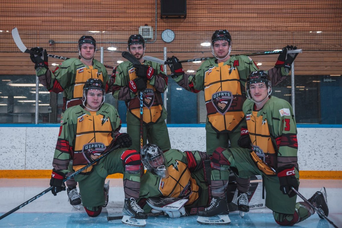 VIDEO: Vancouver Giants snap losing streak in ninja turtle jerseys - Today  In BC