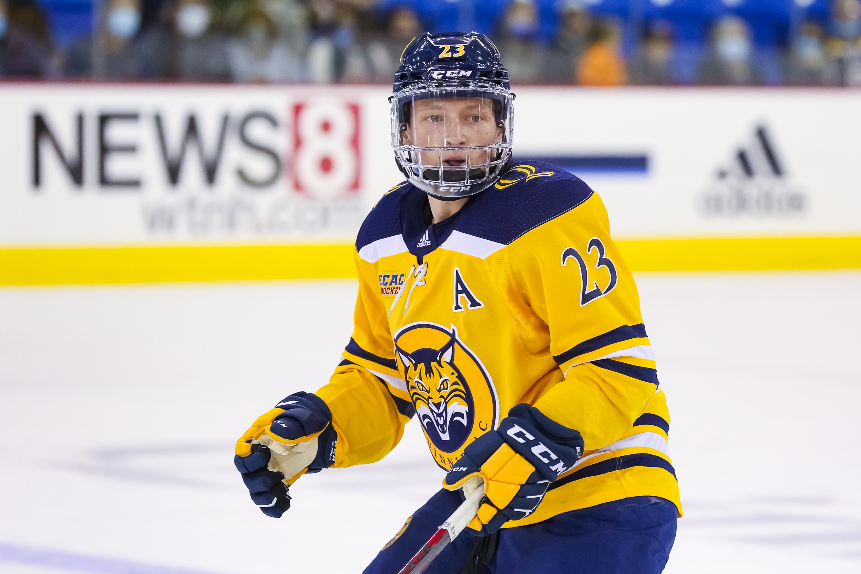 NCAA free agents 5 right-handed defencemen the Canucks could target