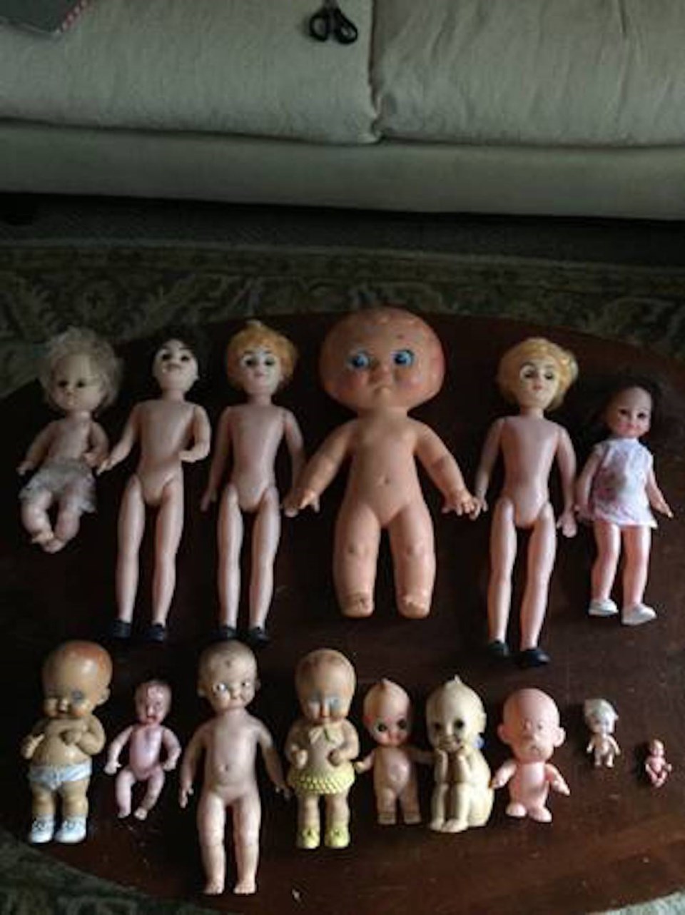 13-dolls
