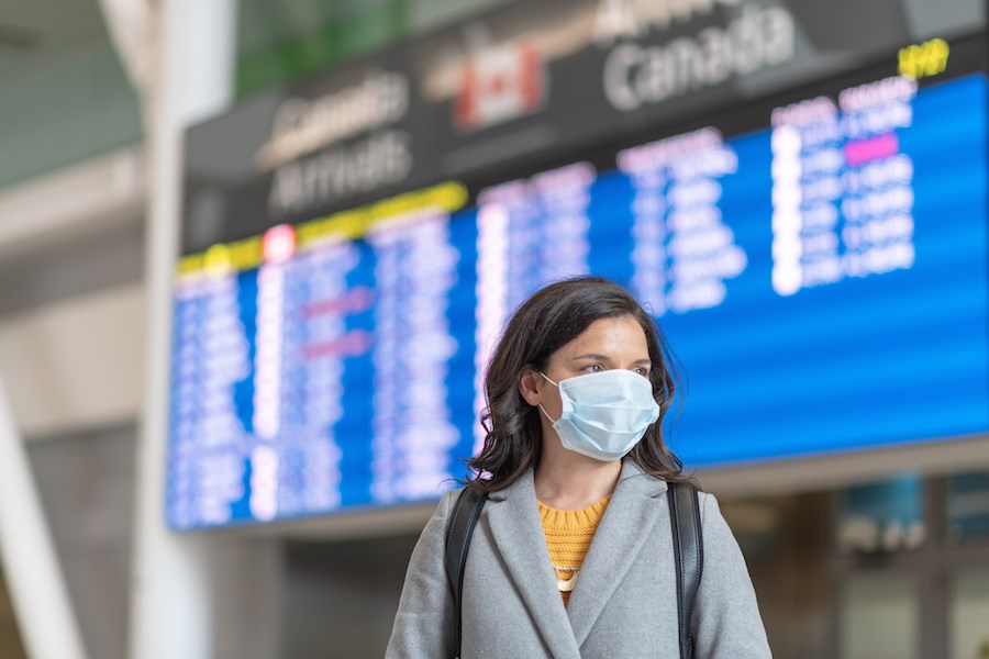 canada-arrivals-airport-face-mask