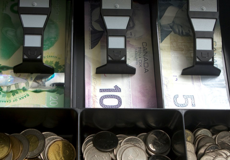 cash-register-drawer-money-canada-coins-bills