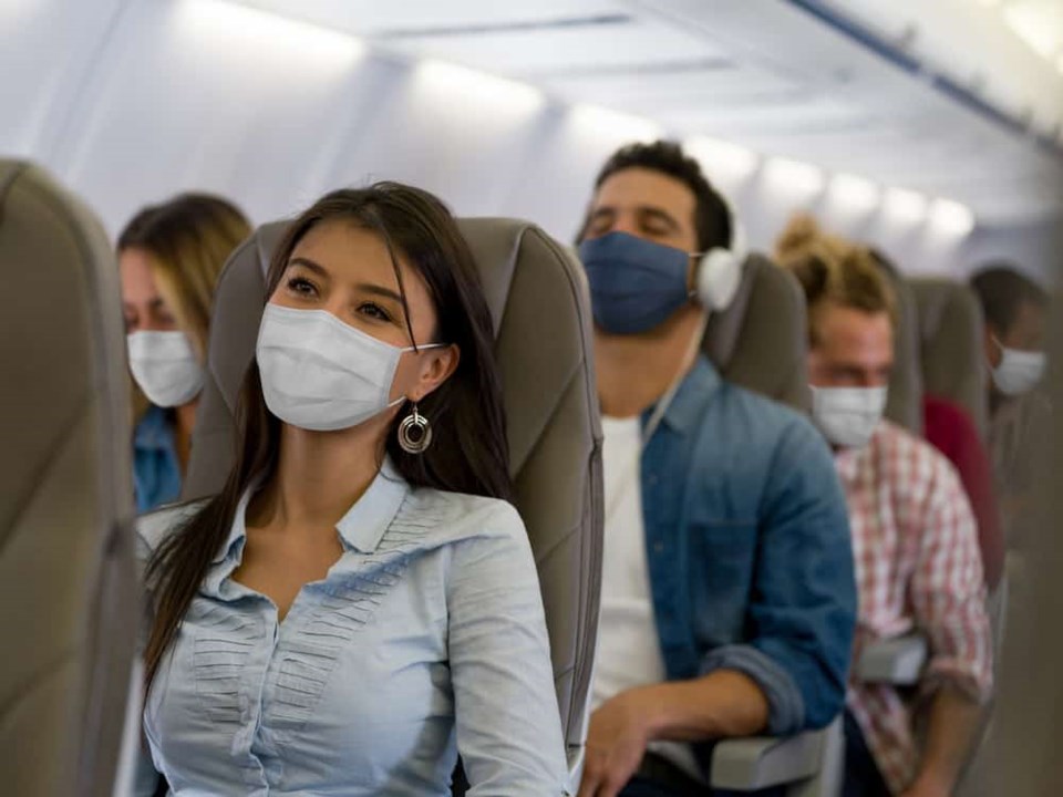 face-masks-on-plane