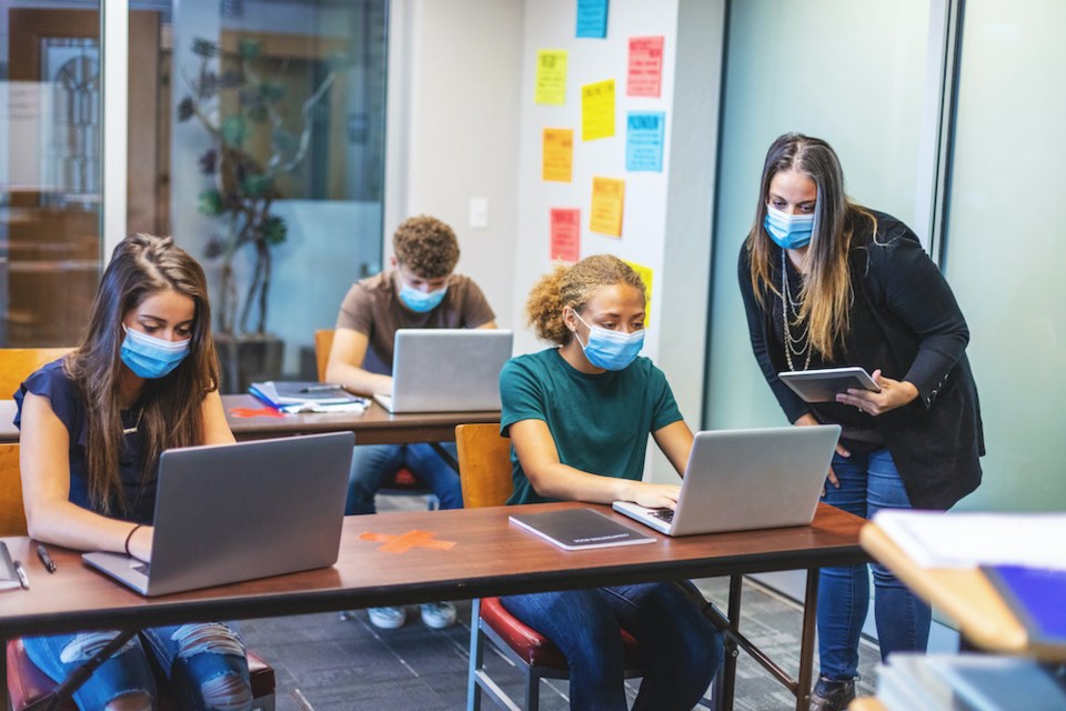 face-masks-students-surrey-schools-coronavirus