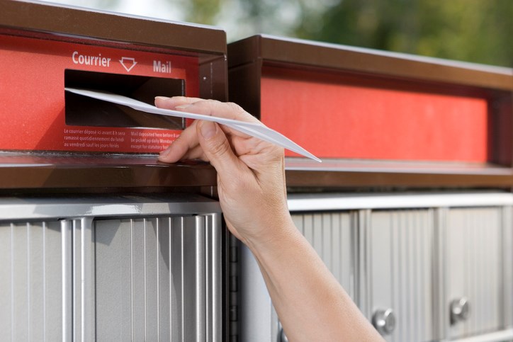 mailbox-canada-post-mailing