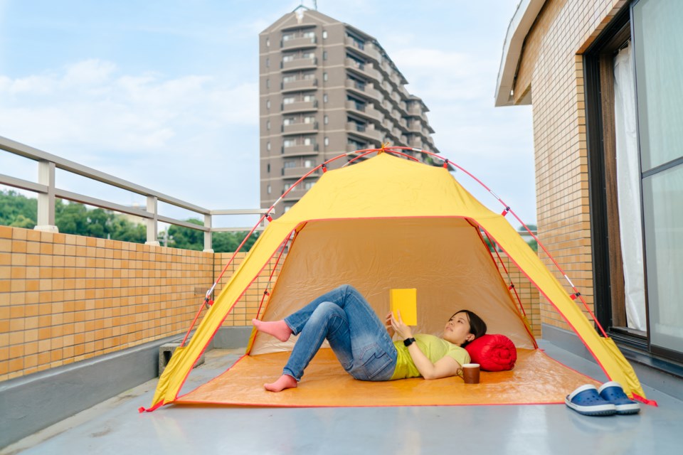 tent-on-roof