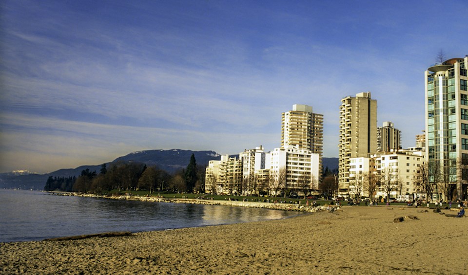 vancouver-english-bay-sun