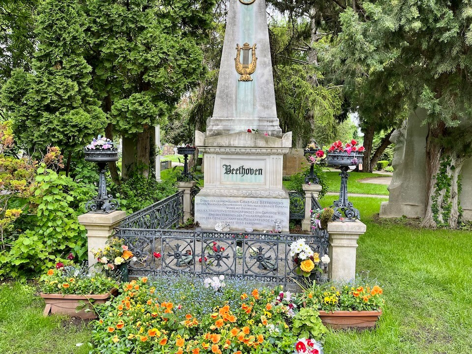 beetovan-grave