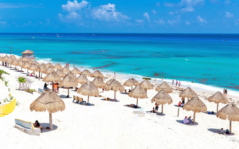 cancun-mexico-vancouver-flights-yvr-travel