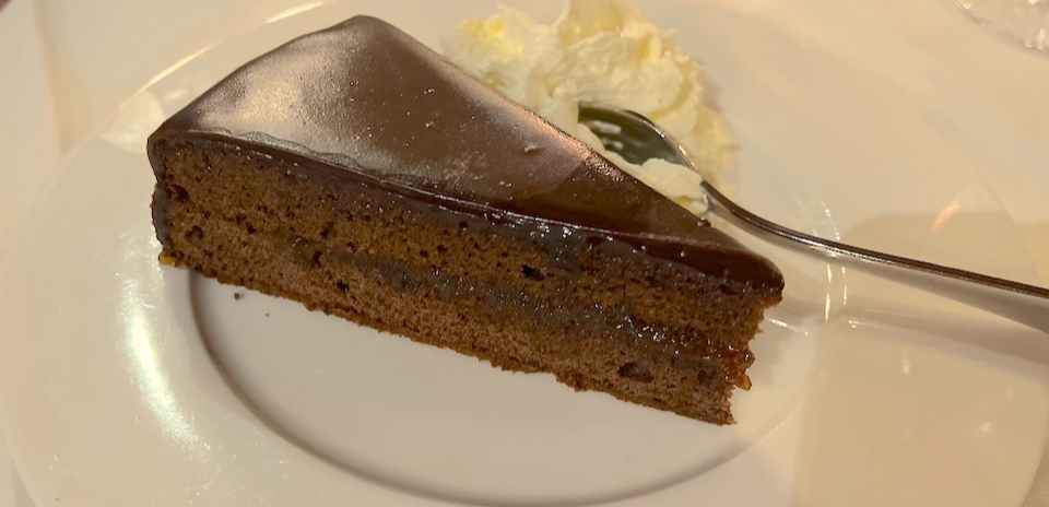 chocolate-torte-vienna-dessert(1)