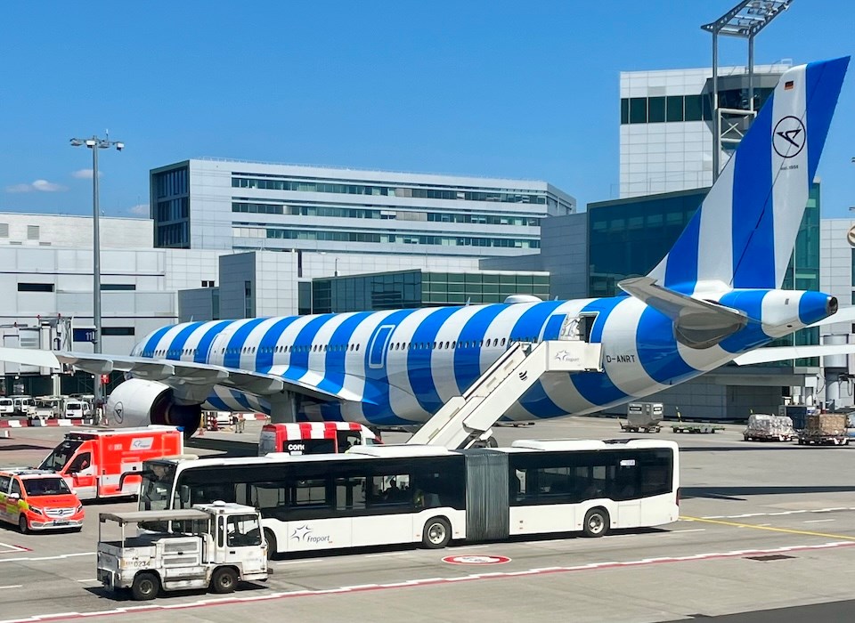condor-blue-plane