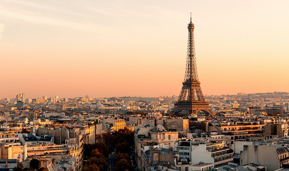 eiffel-tower-sunset-paris