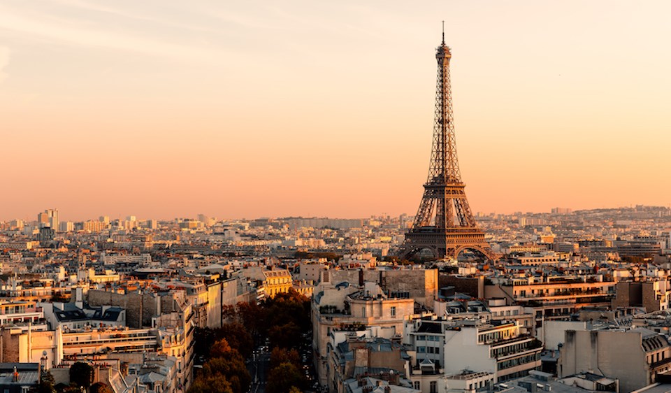 eiffel-tower-sunset