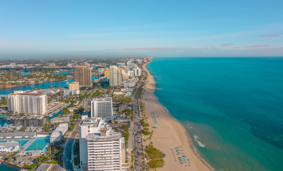 WestJet will launch a new flight from 鶹ýӳto Fort Lauderdale, Florida in November 2024. The airline has also added new routes to Mexico and the Caribbean. 