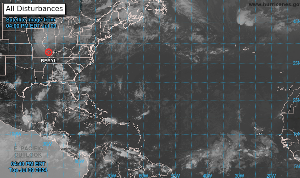 hurricane-beryl-cyclone-vancouver-flights-delays-cancellationsjpg
