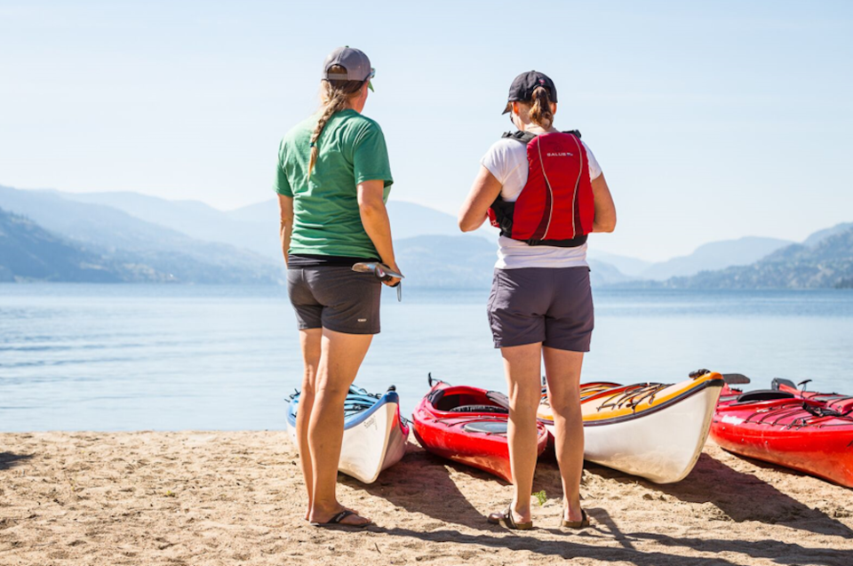 kayak-beach-penticton.jpg