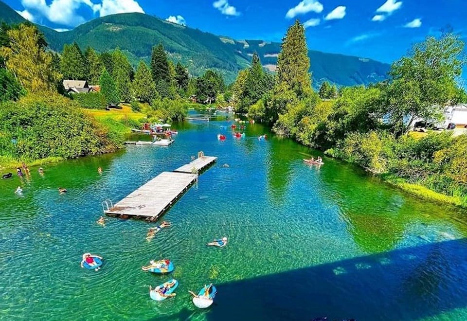 lake-cowichan-river-tubing-2022