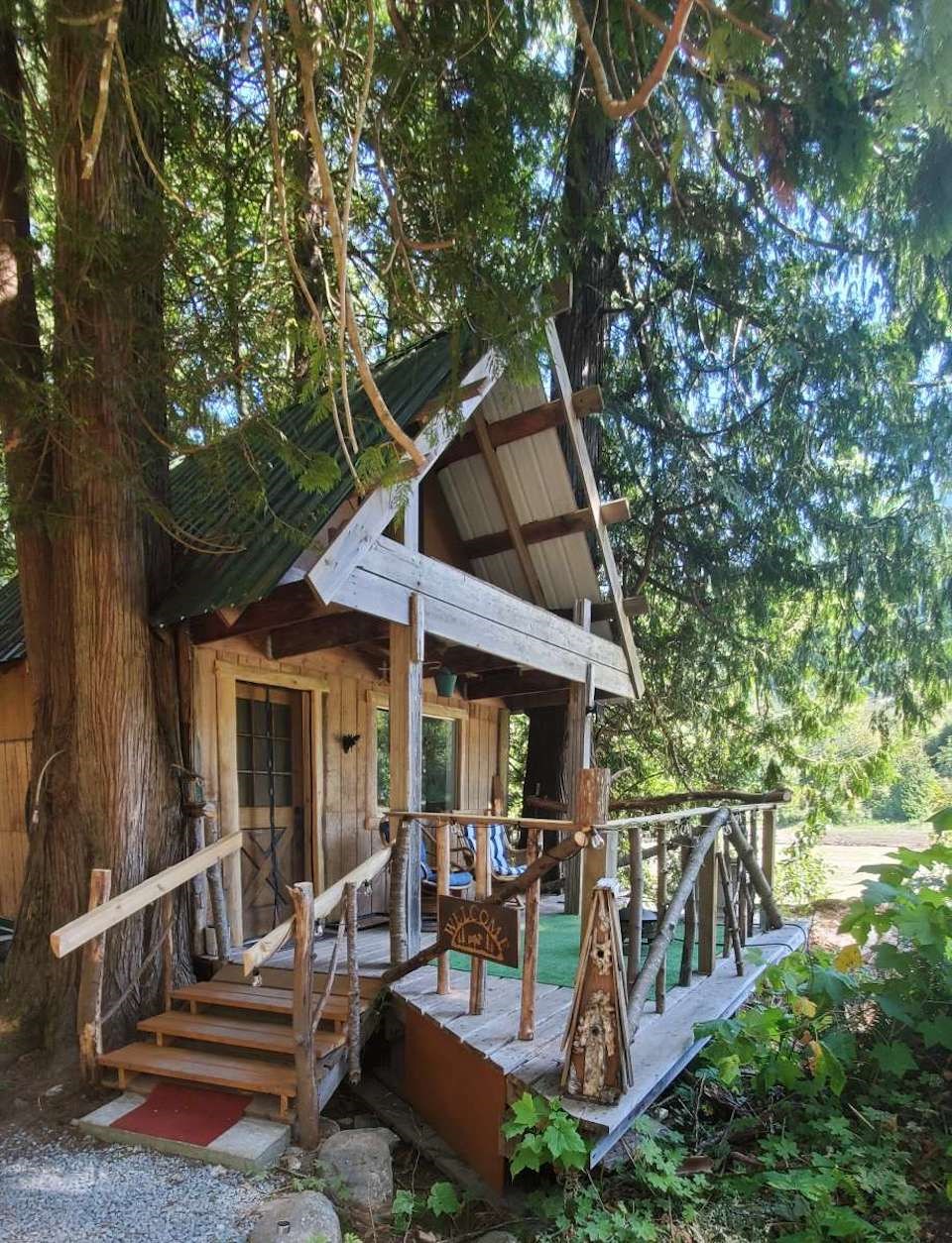 magnolia-cottage-big-foot-b-b-magnolia-cottage-big-foot-b-b-british-columbia-interior