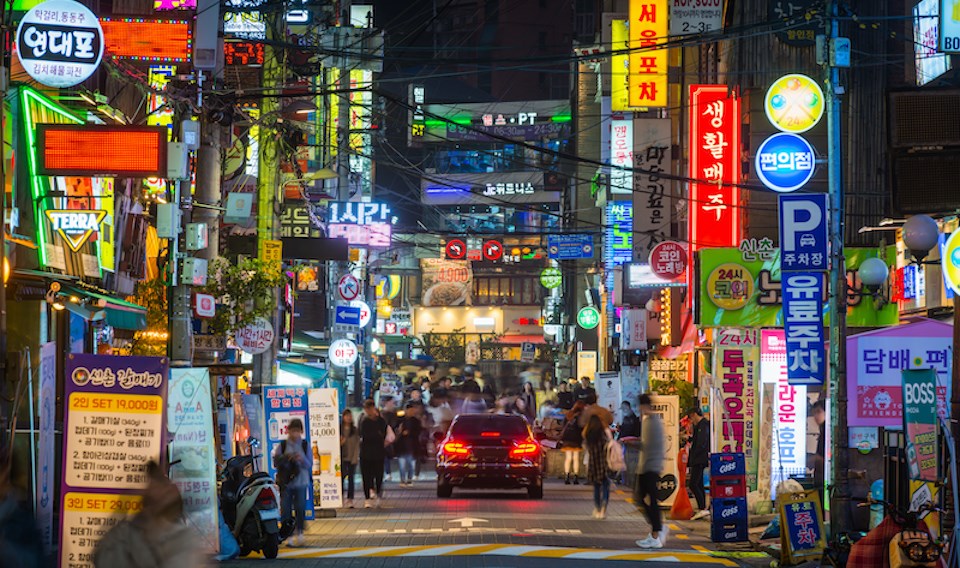 seoul-korea-vancouver-flights-travel-stopover