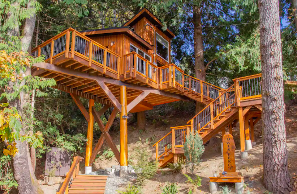 Located at the southern tip of Vancouver Island, The Owls Perch Vancouver Island's Highest Treehouse offers the owl's eye perspective from 30 feet high among the trees in ocean-side Sooke, B.C.