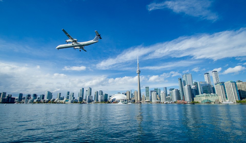 Get tips on cheap flights from Vancouver to Toronto that allow carry-on baggage with Flair Airlines, WestJet, Porter and Air Canada in June 2024.