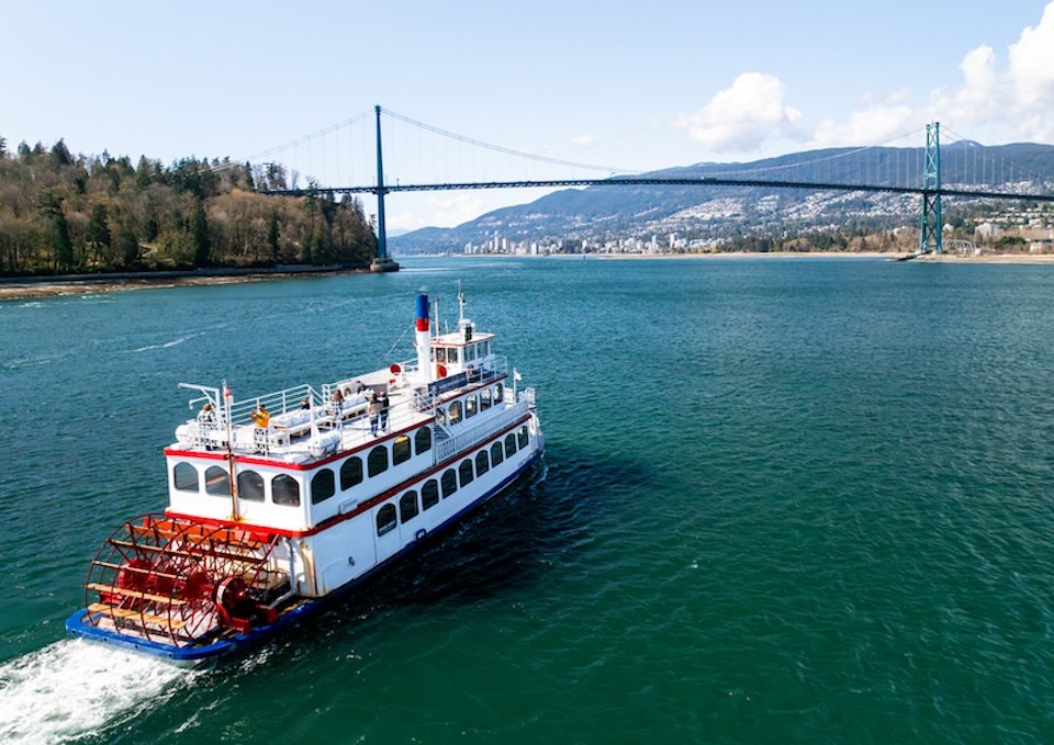 vancouver-cruises-harbour-august-2025