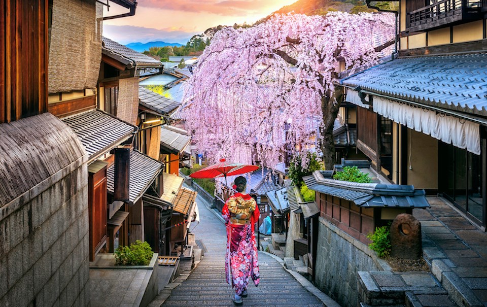 Cheap flights from 鶹ýӳto Tokyo, Japan are available with Zipair in 2025 but fewer seats remain available. 