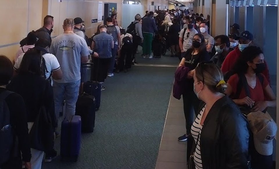 yvr-vancouver-international-airport-lineup.jpg