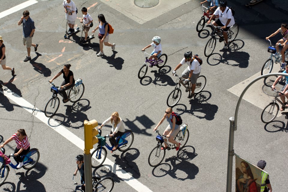 bicycles-BoZaunders-CorbisDocumentary-GettyImages-521637464