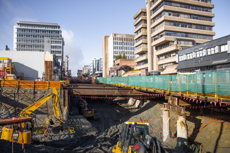 broadway-subway-skytrain-construction-8