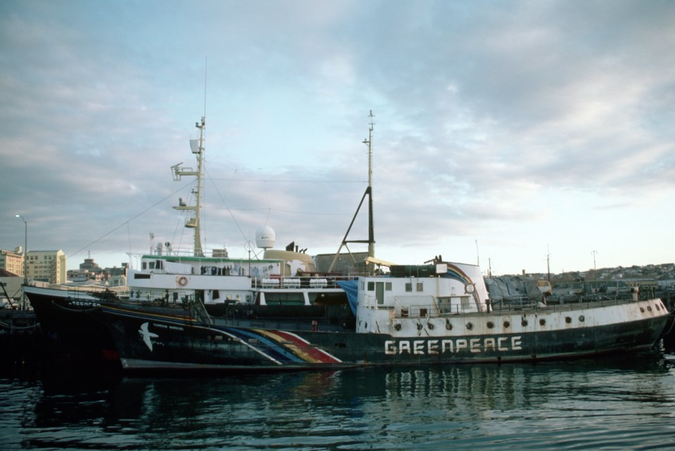 greenpeace-ship-kevin-fleming-corbis-documentary-GettyImages-599312522