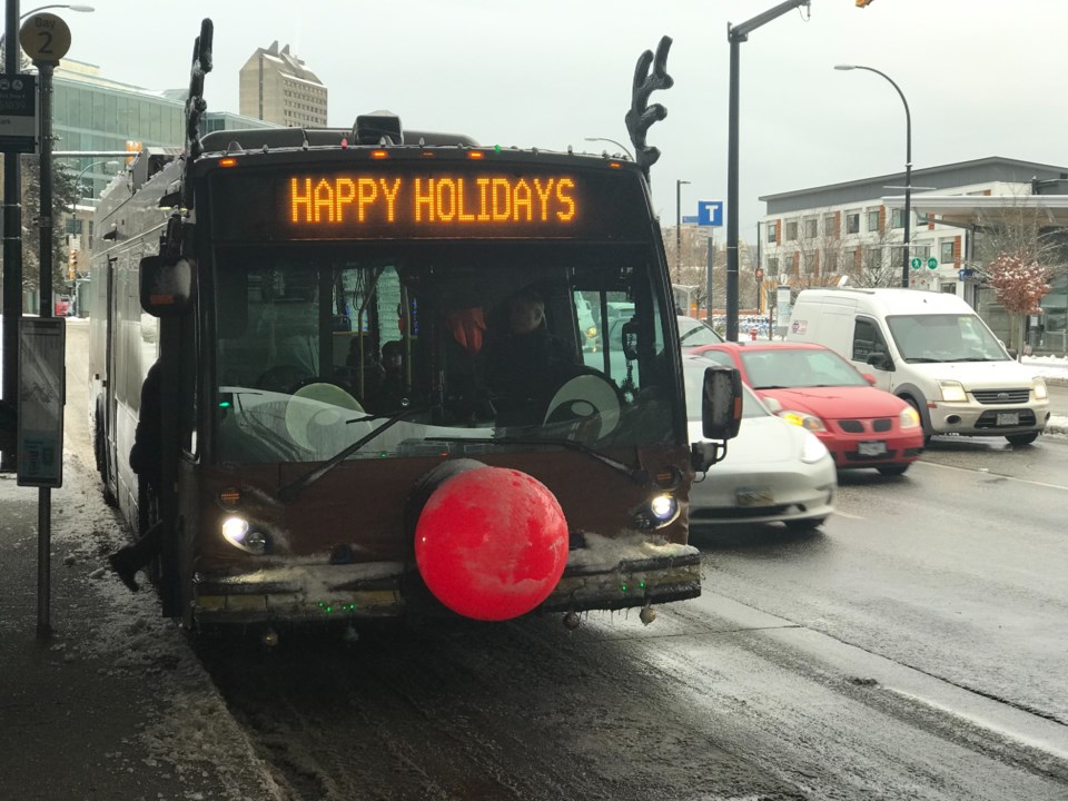 reindeer-bus-2022