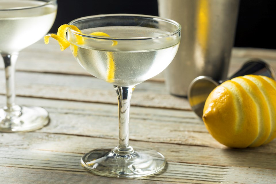 vesper-martini-twist