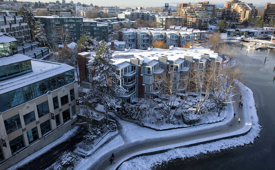 false-creek-snowfall-scene