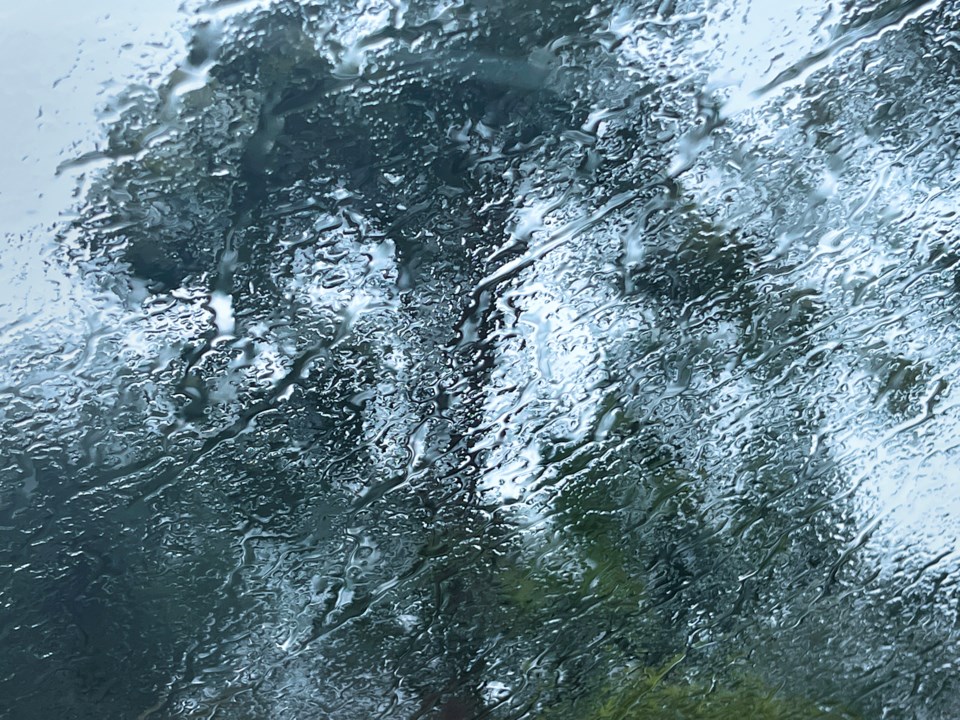 Freezing-Rain-Andrew-Merry-GettyImages-1299226346