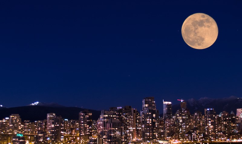 full-beaver-moon-vancouver-november-2021