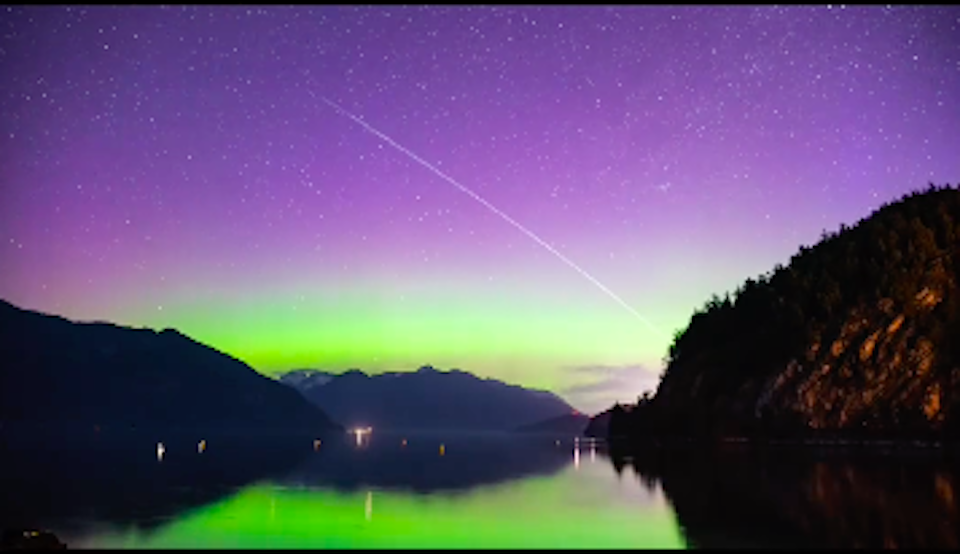 northern-lights-vancouver-photographer-july-2023jpg