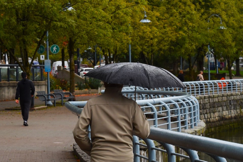 showery-weather-false-creek