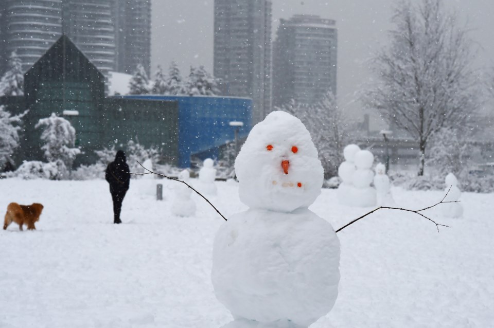vancouver-snowman-olympic-village