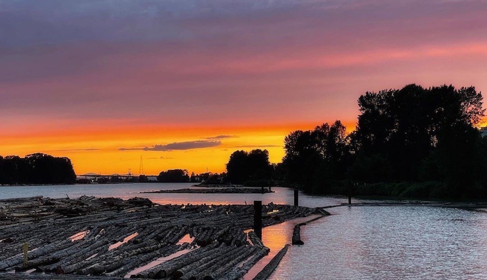 While really thick clouds of smoke from widespread fires will obscure the view of a sunset, concentrations that allow enough of the light to get through create potent orange and red hues. 