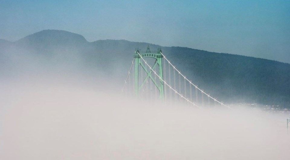 vancouver fog lions gate bridge photos