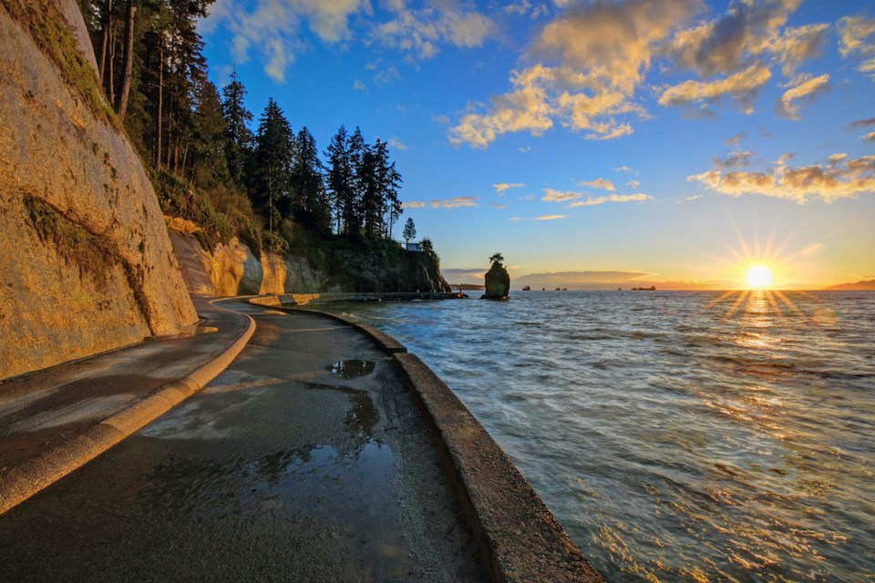 vancouver-sunshine-seawall-stanley-park