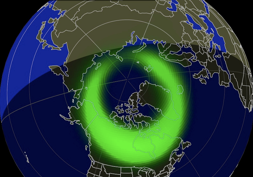 vancouver-weather-northern-lights-space-storm-2023jpg