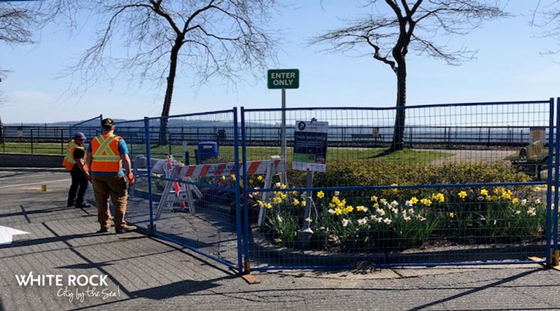 white-rock-promenade-closed-april10-2020