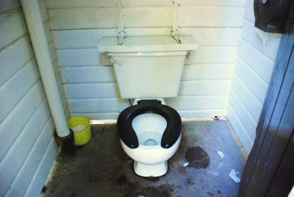 lighthouseparktoilet